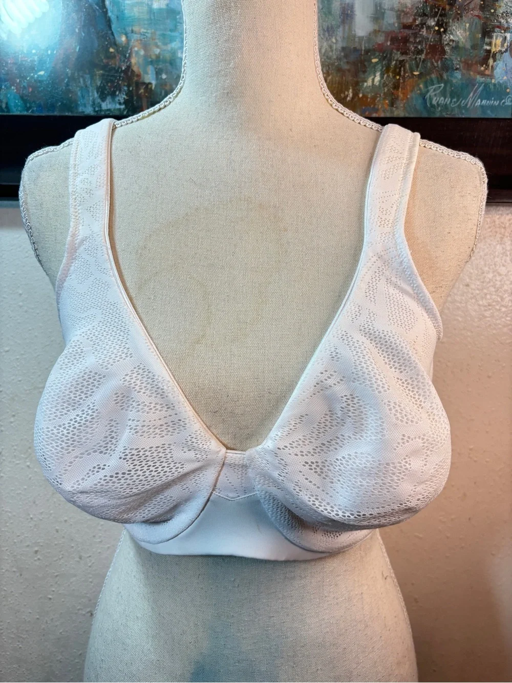 Bali White Lace Underwire Bra - Soft Support
